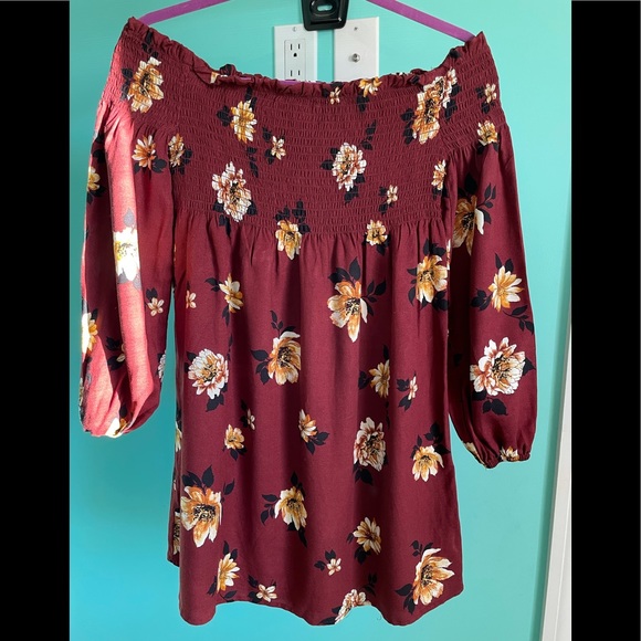 Womens off shoulder dress/top - Picture 2 of 5